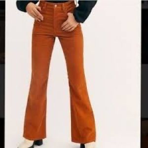 Levi’s Ribcage Flare Burnt Orange Corduroy
